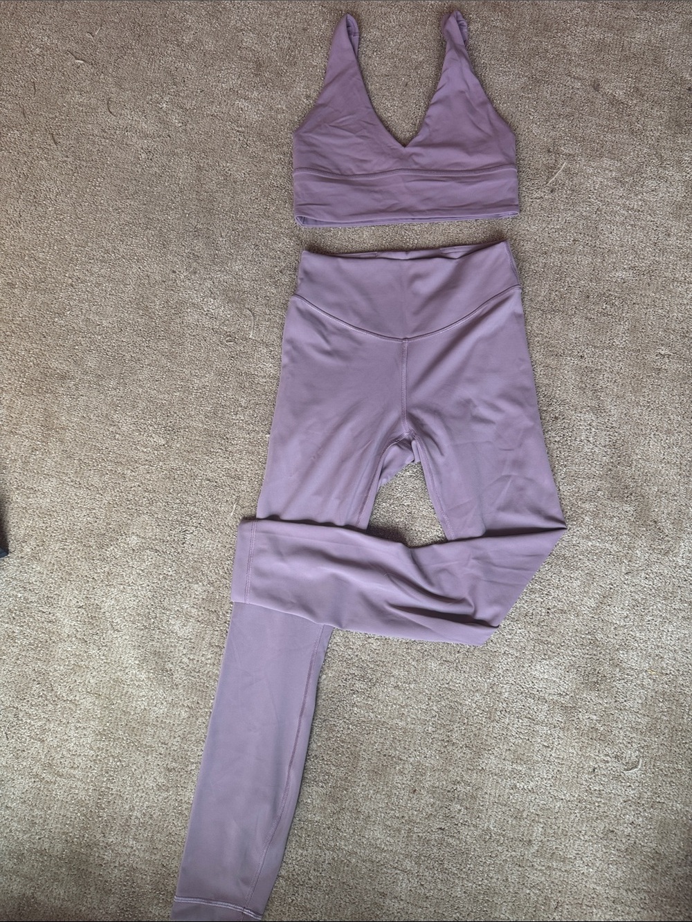 Lululemon lavender Lux Wunder Under smooth cover leggings and align bra